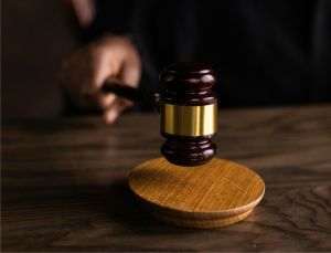 CCR dezbate sesizările depuse împotriva noii Legi ANI